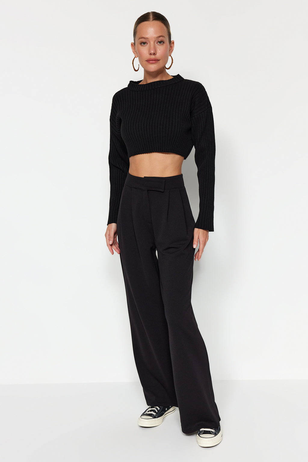 Trendyolmilla Yunus Gri Cırt Cırt Kapamalı Yüksek Bel Pileli Wide Leg/Geniş Kesim Örme Pantolon TWOAW24PL00177