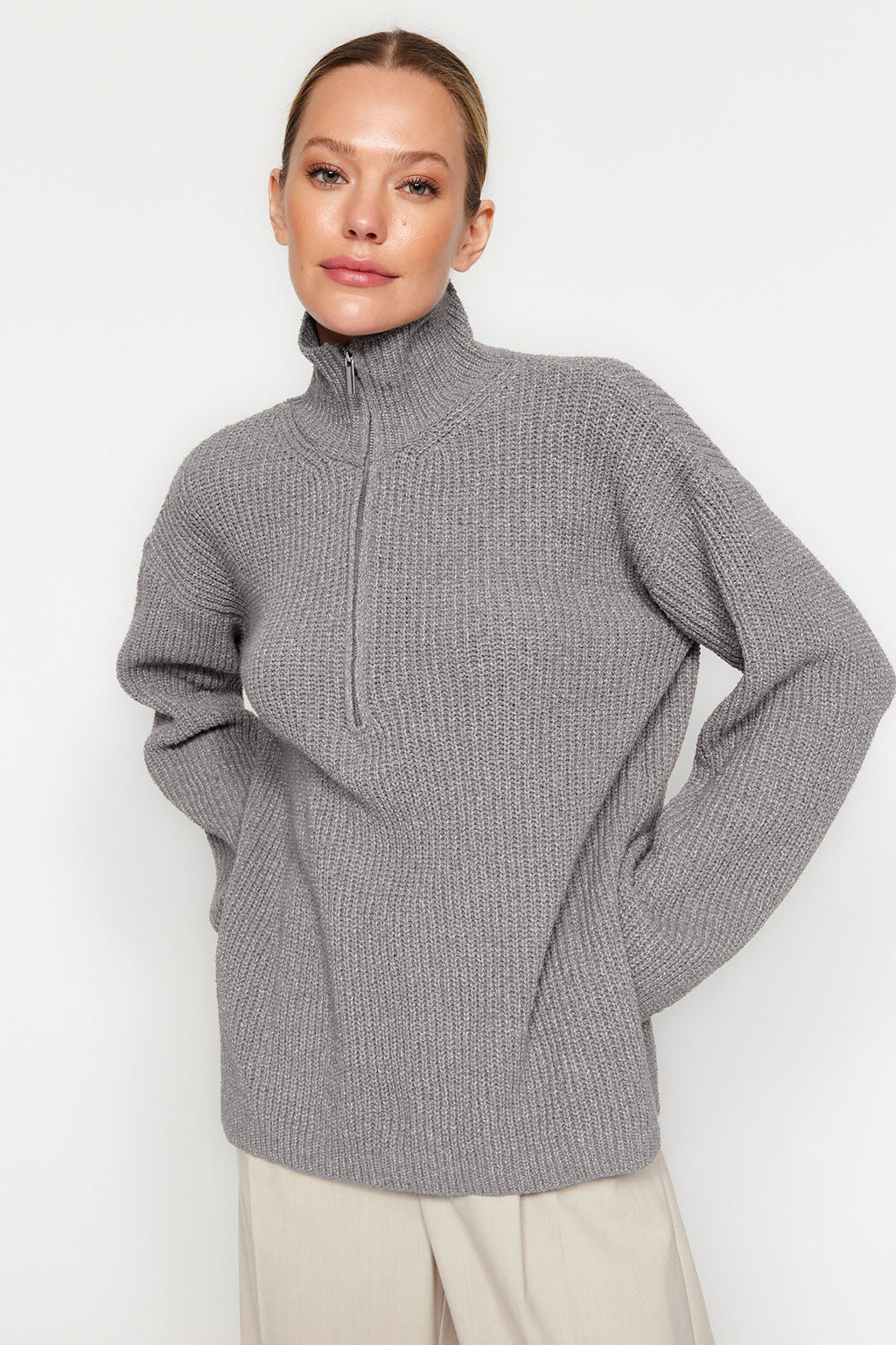 Trendyolmilla More Sustainable Ekru Triko Kazak TWOAW24KZ01119