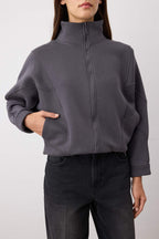 Trendyolmilla Kar Melanj Fermuarlı Dikiş Detaylı Dik Yaka Bomber Örme Sweatshirt TWOAW26SW00037