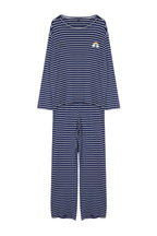 Trendyolmilla Kırmızı Çizgili Gökkuşağı Baskılı Viskon Örme Pijama Takımı THMAW25PT00014