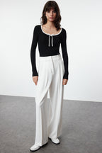 Trendyolmilla Bordo Merserize Görünümlü Premium İplik/Özel İplik Kurdele/Fiyonk Detaylı Triko Kazak TWOAW25KZ00207