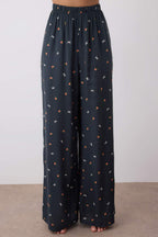 Trendyolmilla Ekru Baskılı Viskon Dokuma Pijama Takımı THMAW26PT00065