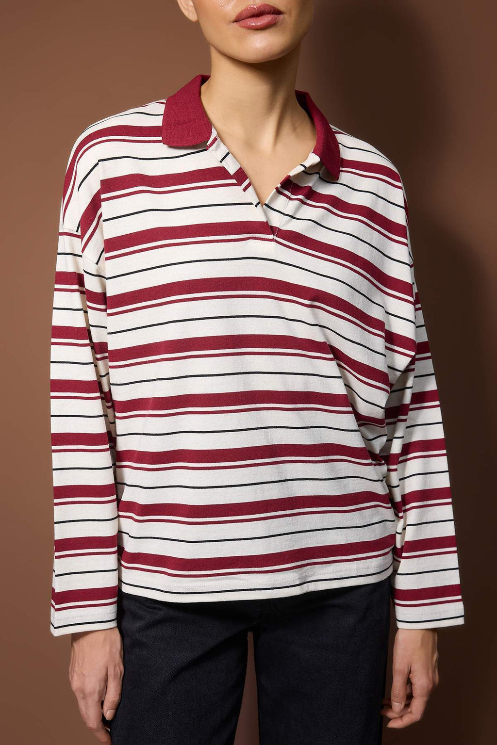 Trendyolmilla Bordo Çizgili Polo Yaka Oversize/Geniş Kalıp Örme Sweatshirt TWOAW26SW00051