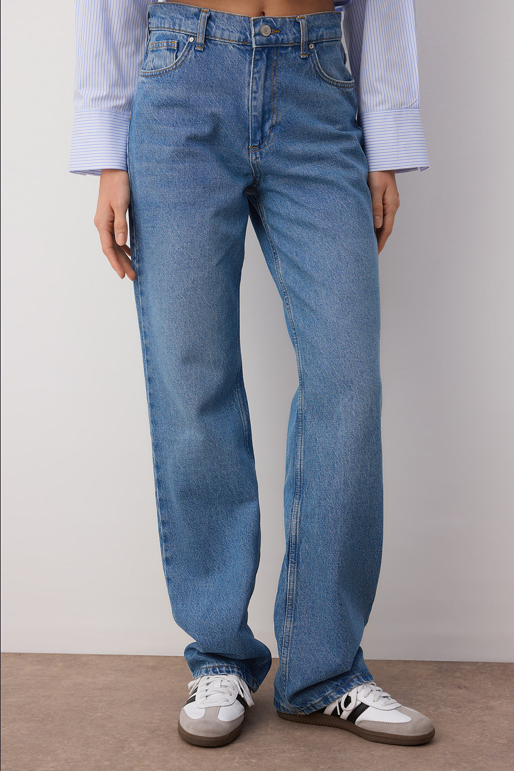 Mavi Düşük Bel Wide Leg Geniş Paça %100 Pamuk Non-Stretch Jeans TWOAW23JE00566