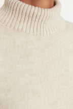 Trendyolmilla Taş Geniş Kalıp Yumuşak Dokulu Triko Kazak TWOAW23KZ00469