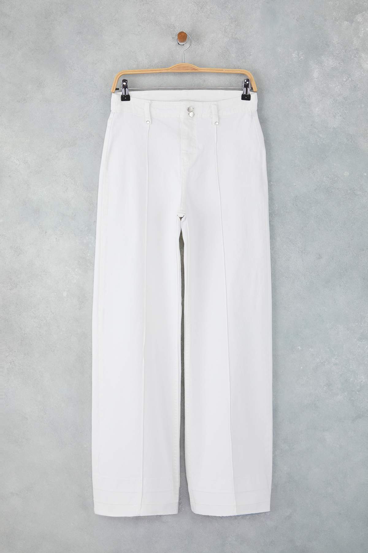 Trendyolmilla Kırmızı Yüksek Bel Nervür Detaylı Paça Kesikli Comfort/Esnek Wide Leg Jeans TWOSS25JE00310