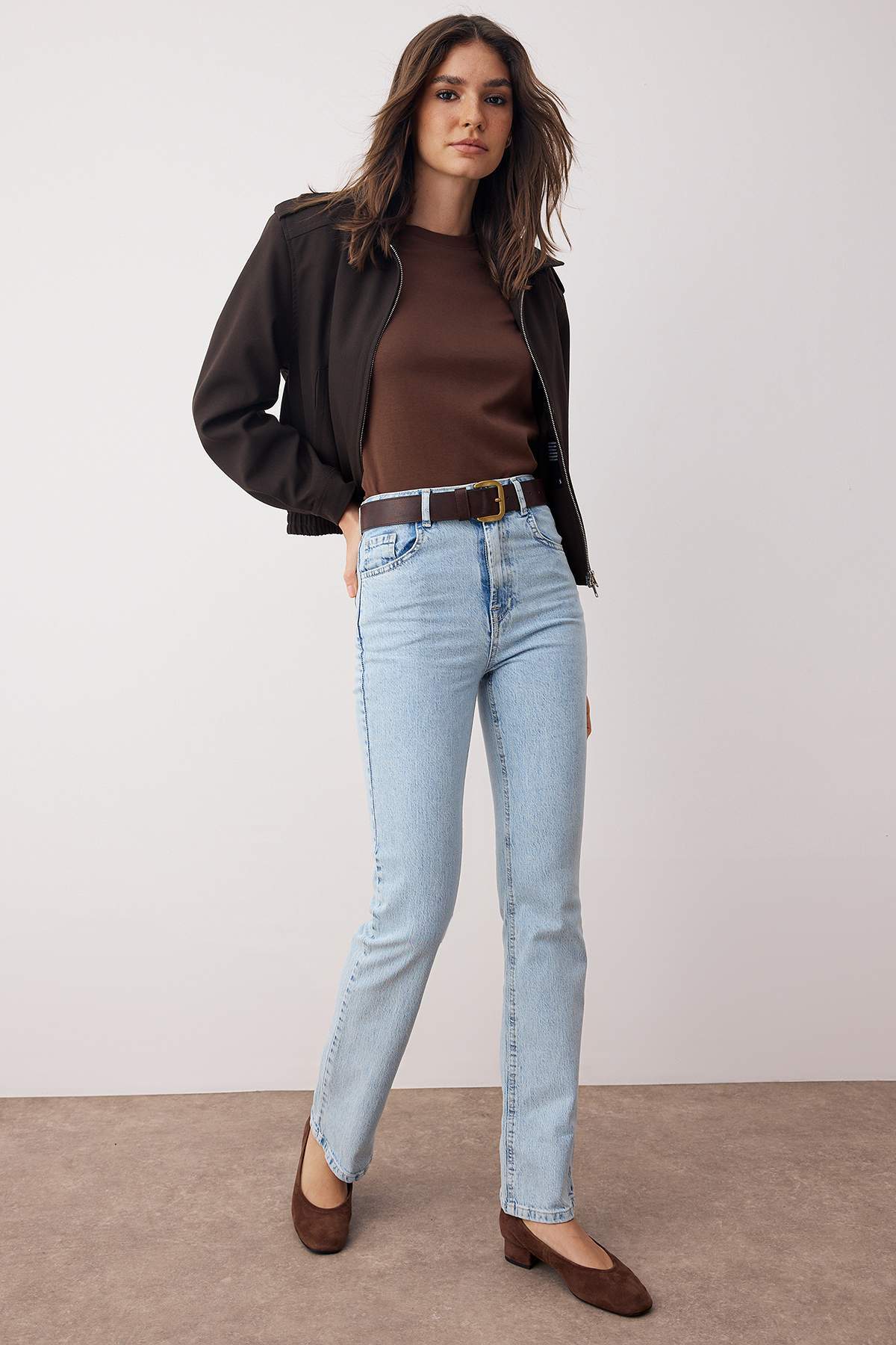 Açık Mavi Yüksek Bel Straight Düz Kesim Comfort Jeans TWOAW26JE00184 Secondary image