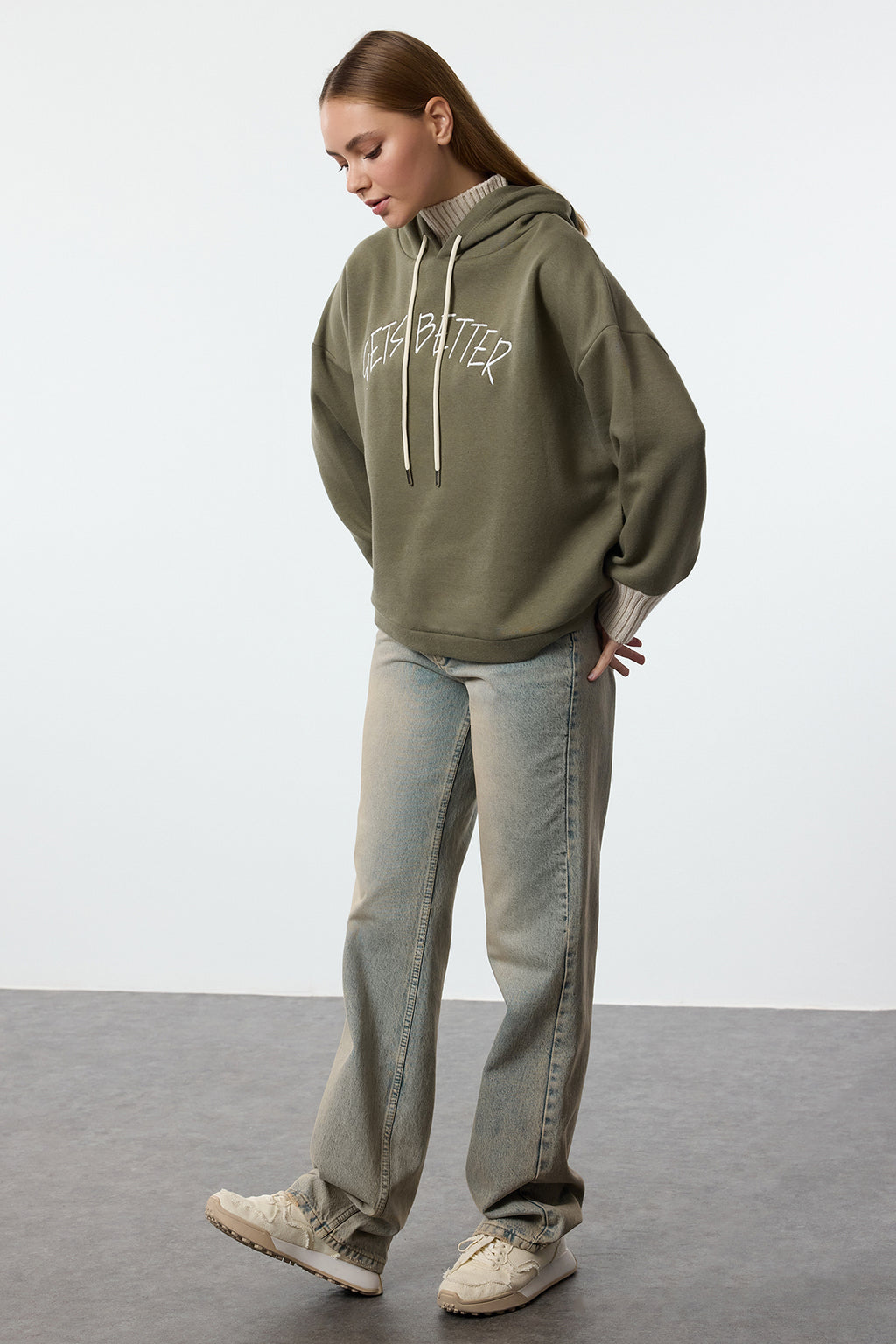 Trendyolmilla Lacivert Kalın İçi Polarlı Triko Bant Detaylı Kapüşonlu Örme Sweatshirt TWOAW22SW1806