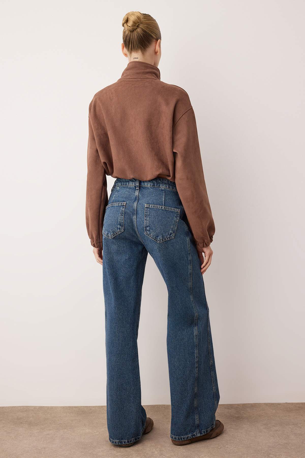 Koyu Mavi Normal Bel Dikiş Detaylı Wide Leg Jeans TWOAW26JE00223