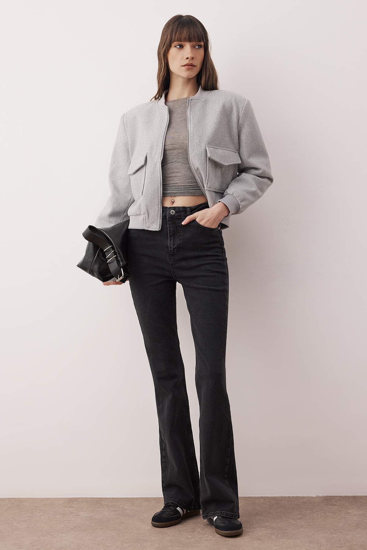 Trendyolmilla Antrasit Yüksek Bel Comfort/Esnek Flare Jeans TWOAW25JE00096