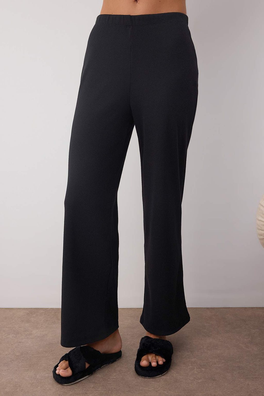 Trendyolmilla Zümrüt Yeşili Fitilli Örme Pijama Takımı THMAW21PT0684