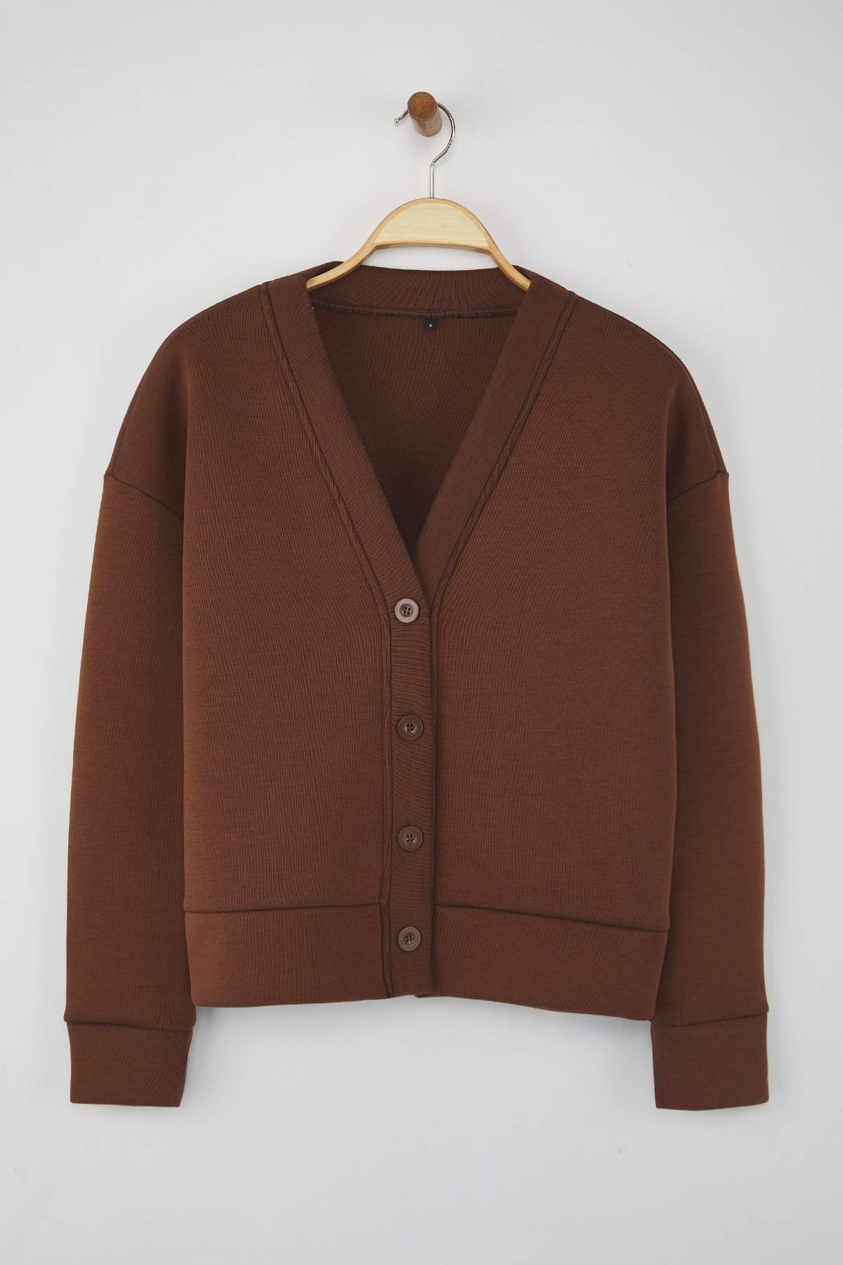 Kahverengi Oversize/Geniş Kalıp V yaka Full Düğme Kapama Kalın Esnek Örme Sweatshirt TWOAW26SW00013