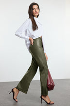 Trendyolmilla Kahverengi Relaxed/Rahat Straight/Boru Paça Dikiş Detaylı Örme Deri Pantolon TWOAW25PL00068