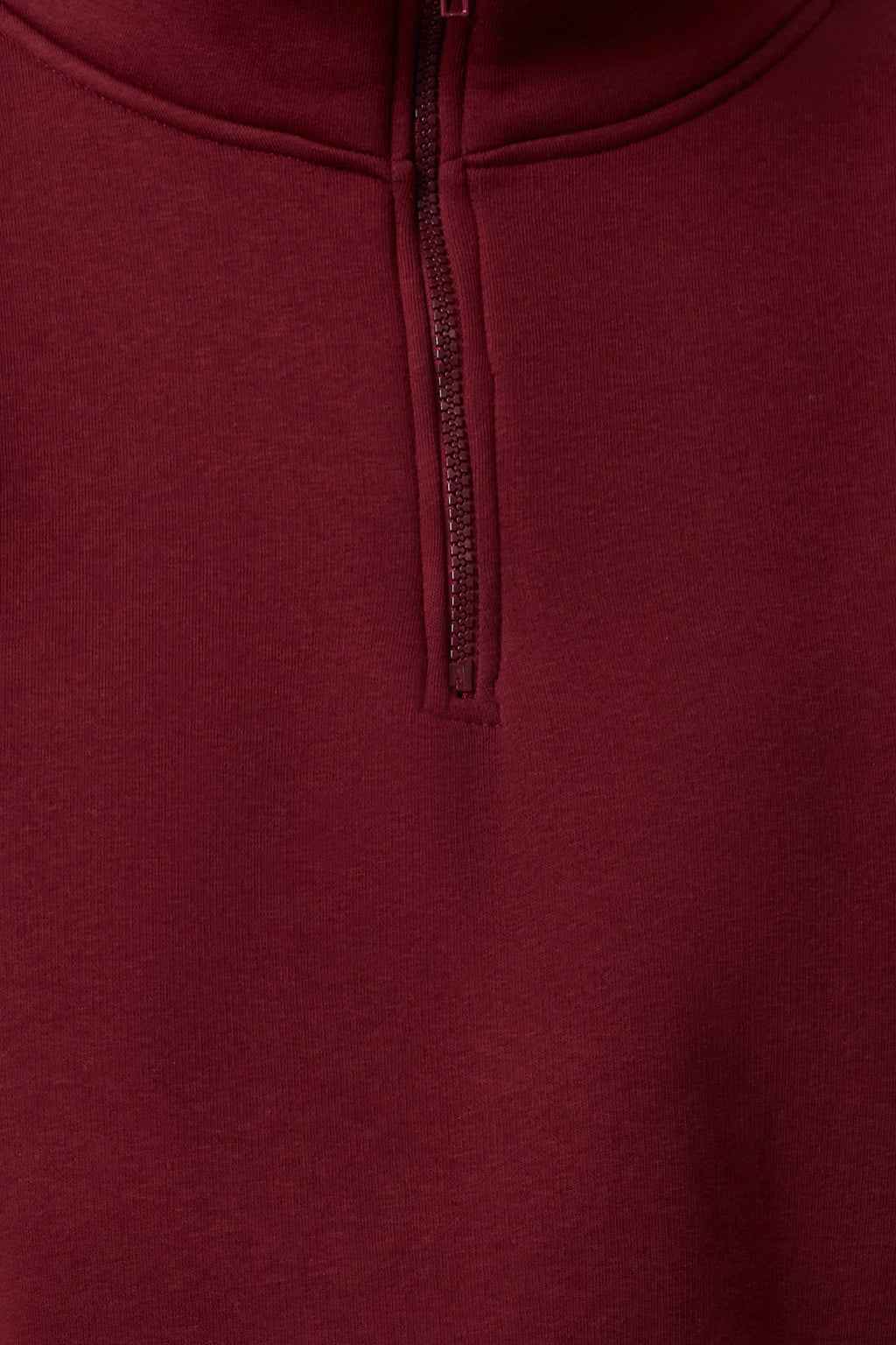 Trendyolmilla Siyah Rahat Kesim Crop Basic Fermuarlı Dik Yaka Kalın İçi Polarlı Örme Sweatshirt TWOAW24SW00221