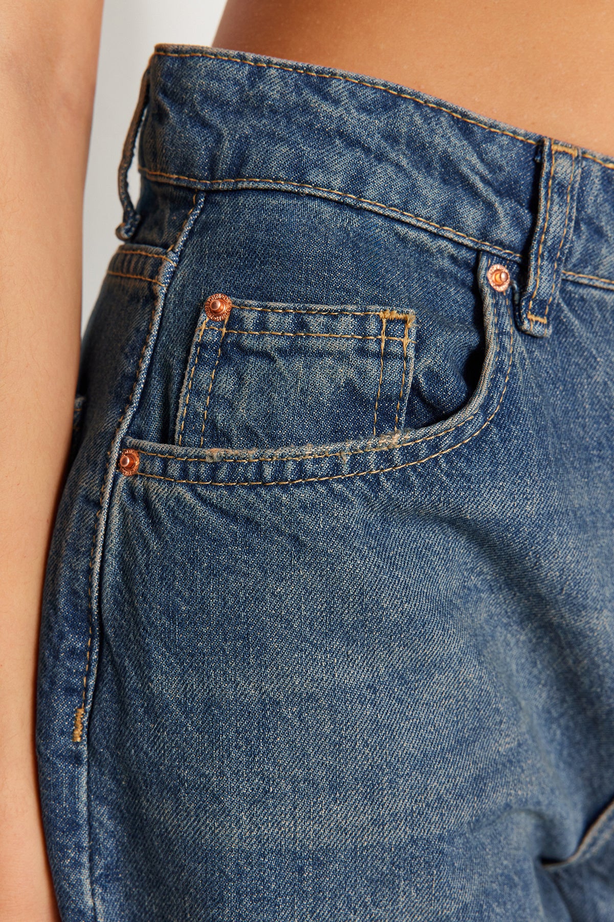 Mavi More Sustainable Soluk Efekt Vintage Yüksek Bel Wide Leg Jeans TWOSS24JE00050
