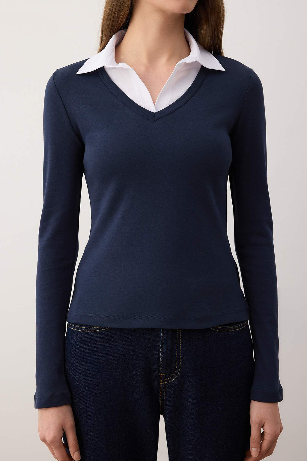 Trendyolmilla Gri Melanj Dokuma Detaylı Gömlek Yaka Regular/Normal Kalıp Örme Bluz TWOAW25BZ00035