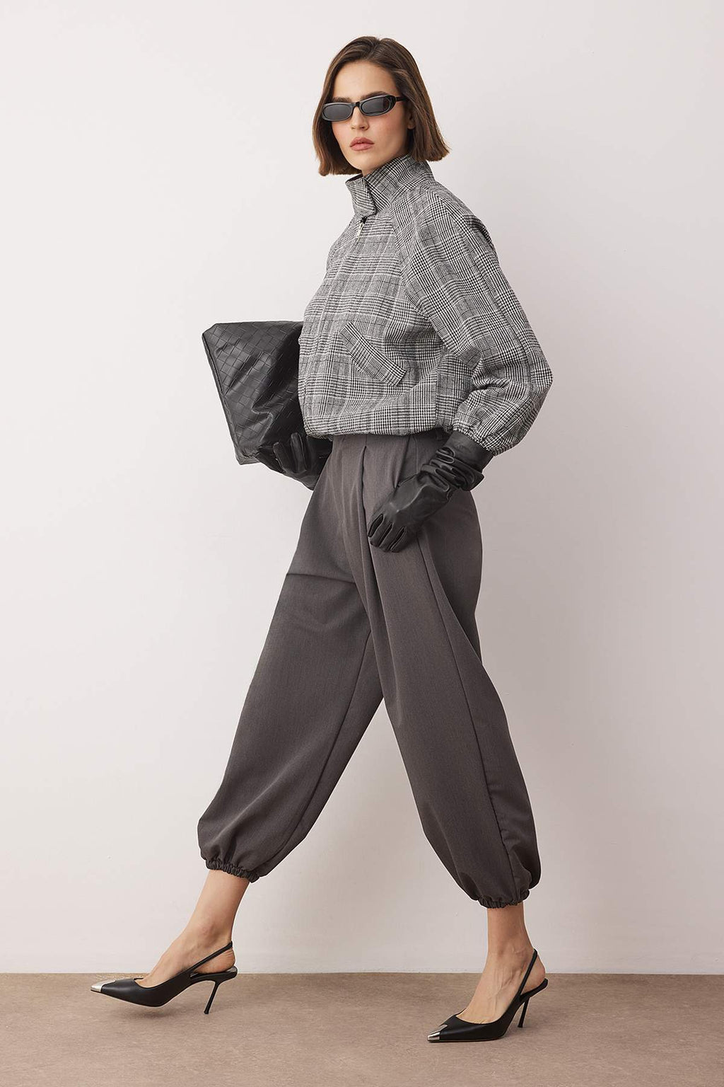 Trendyolmilla Gri Yüksek Bel Dokuma Şalvar Pantolon TWOAW26PL00169