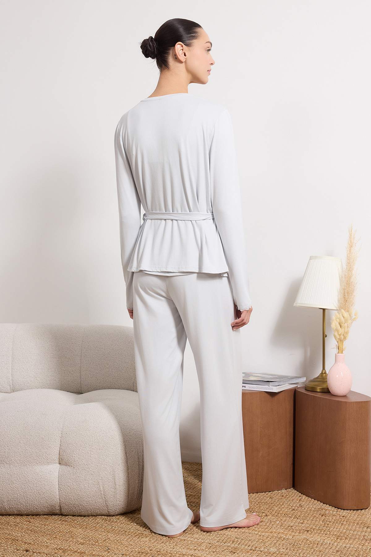 Trendyolmilla Açık Mavi 3'lü Dantelli Viskon Örme Pijama Takımı THMSS26PT00056
