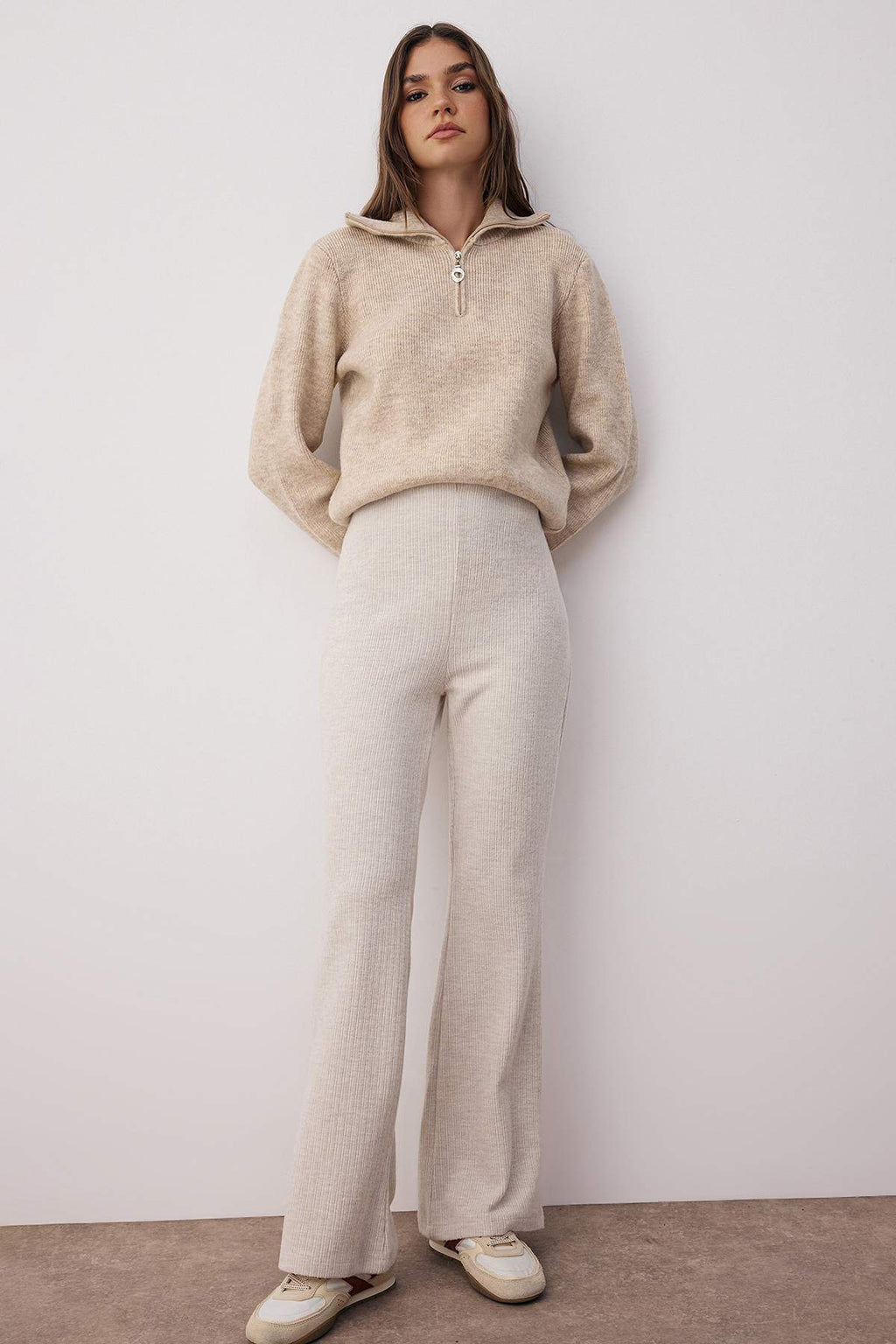 Bej Fırçalı Pointel Yüksek Bel Esnek Örme Pantolon TWOAW26PL00026