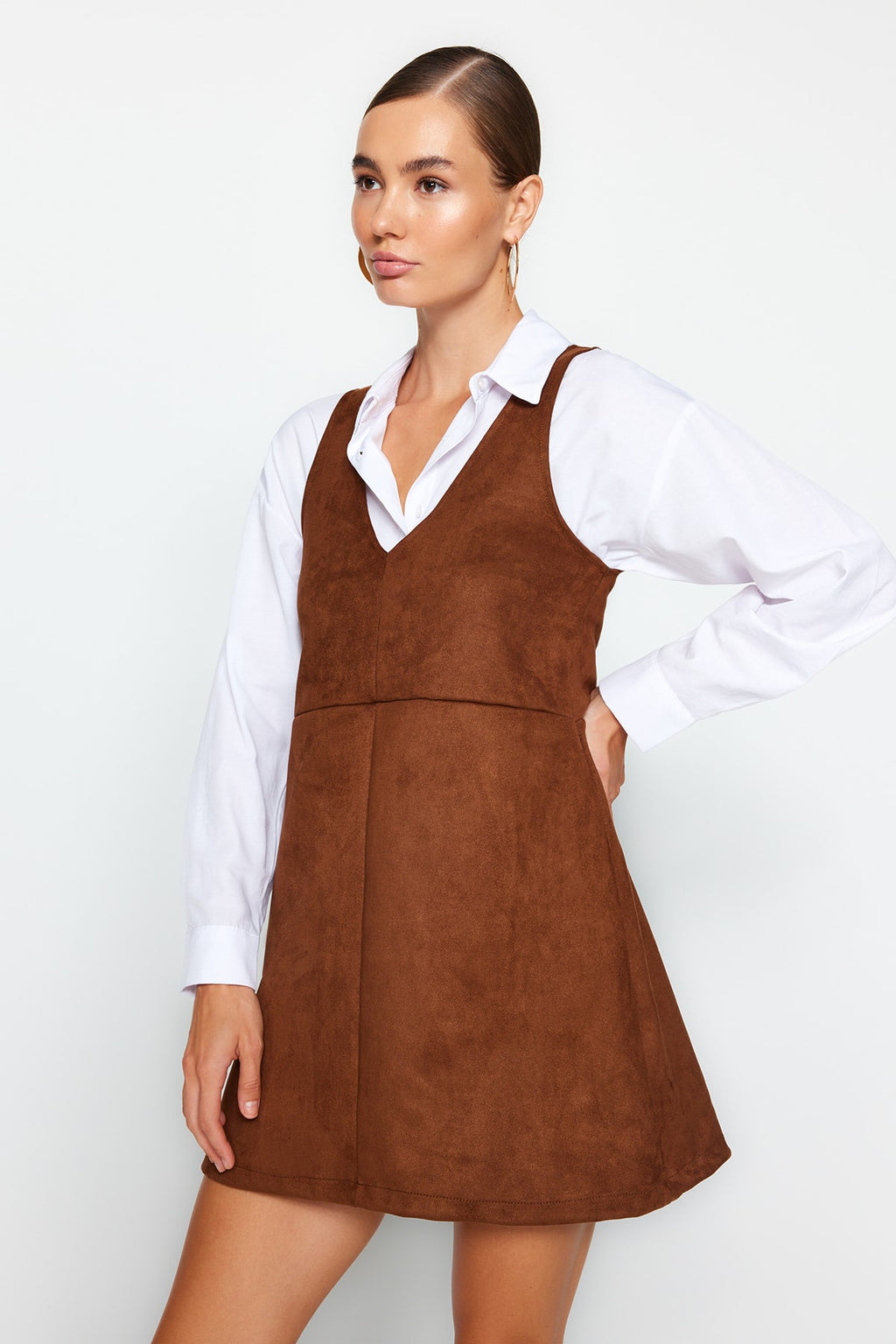 Trendyolmilla Haki V Yaka Jile Süet Mini Örme Elbise TWOAW24EL00543