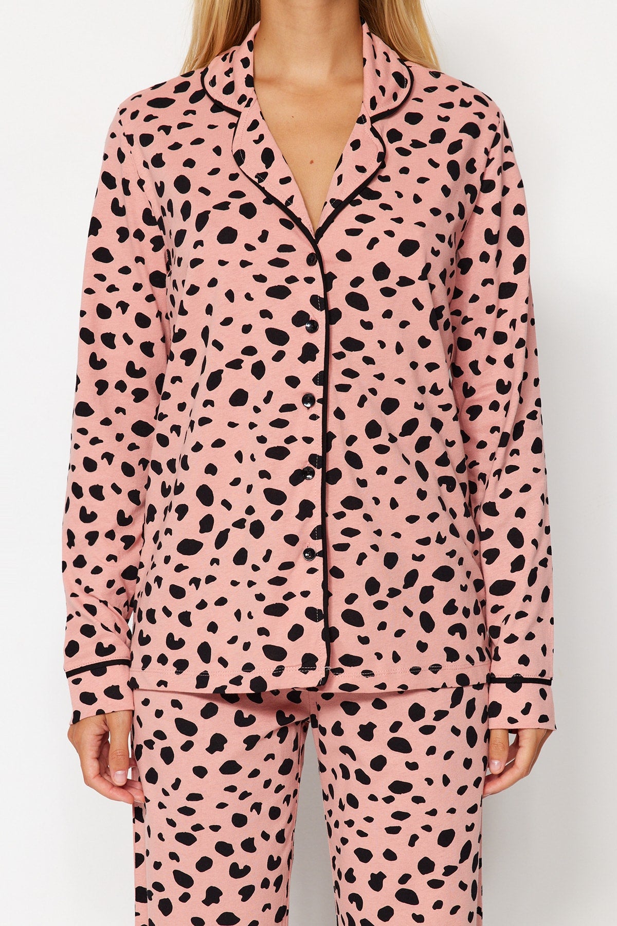 Trendyolmilla Pudra %100 Pamuklu Leopar Desenli Gömlek-Pantolon Örme Pijama Takımı THMAW21PT0489