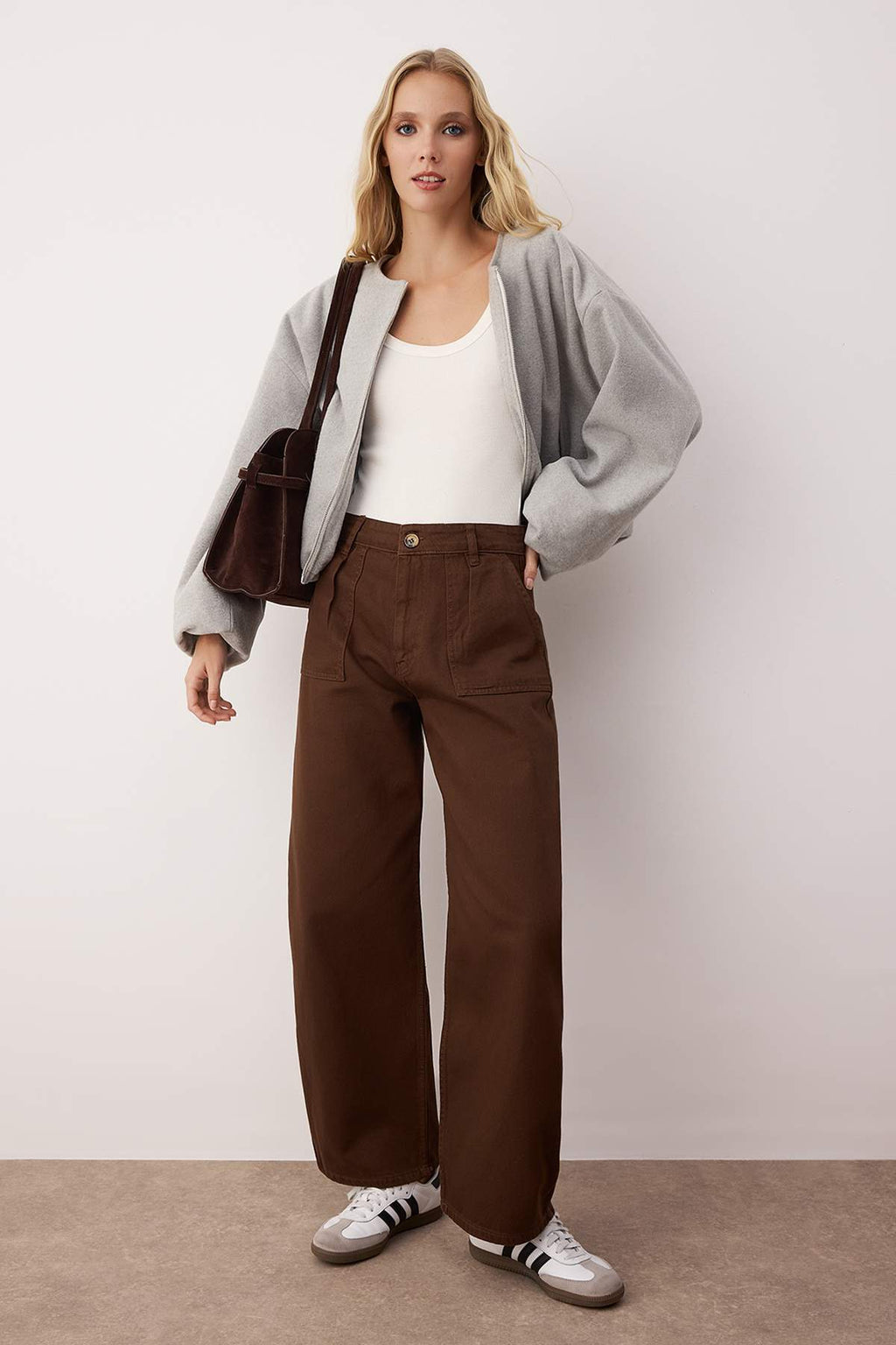 Trendyolmilla Siyah Barrel Kalıp %100 Pamuk Gabardin Pantolon TWOAW26PL00084