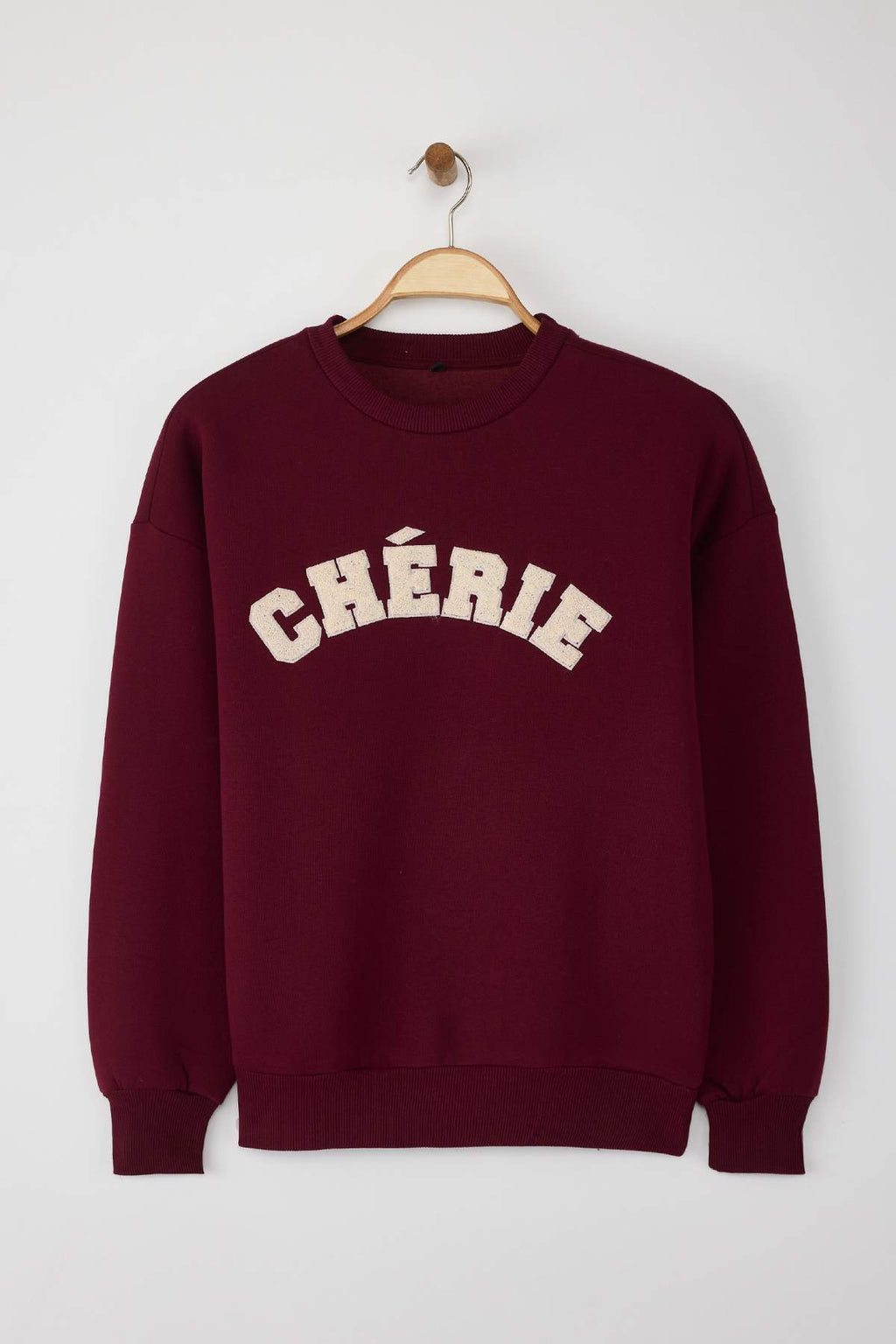Trendyolmilla Bordo Kalın İçi Polarlı Oversize/Rahat Kesim Slogan Nakışlı Örme Sweatshirt TWOAW25SW00030