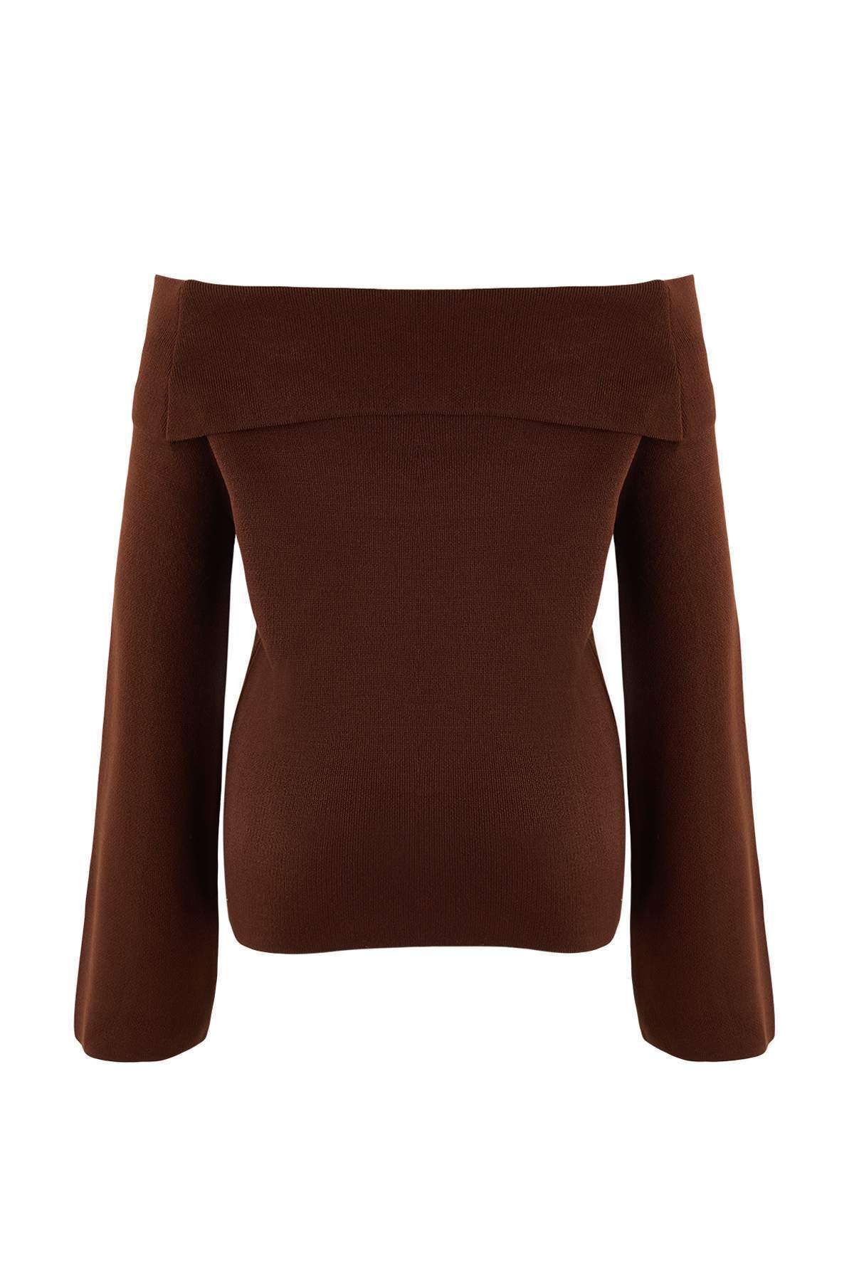 Trendyolmilla Kahverengi Gül Detaylı Carmen Yaka Triko Kazak TWOAW25KZ00373