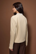 Ekru Triko Yaka Detaylı Cepli Kalın İçi Polarlı Örme Sweatshirt TWOAW26SW00243