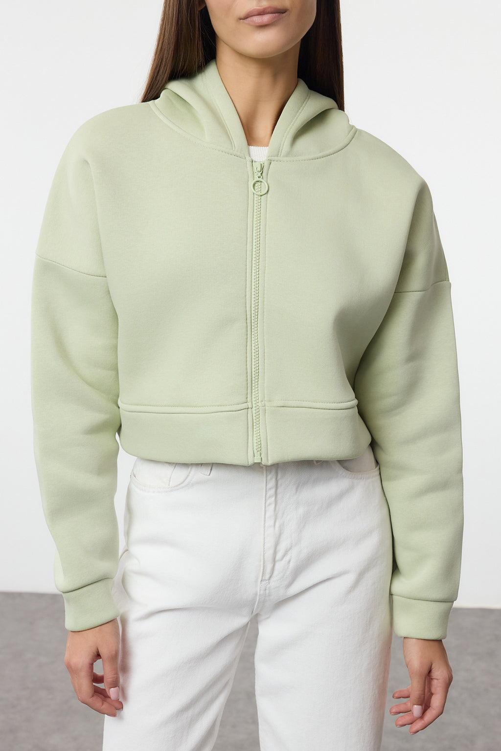 Trendyolmilla Açık Sarı Fermuarlı Kapüşonlu Rahat Kesim Crop Kalın İçi Polarlı Örme Sweatshirt TWOAW20SW0660