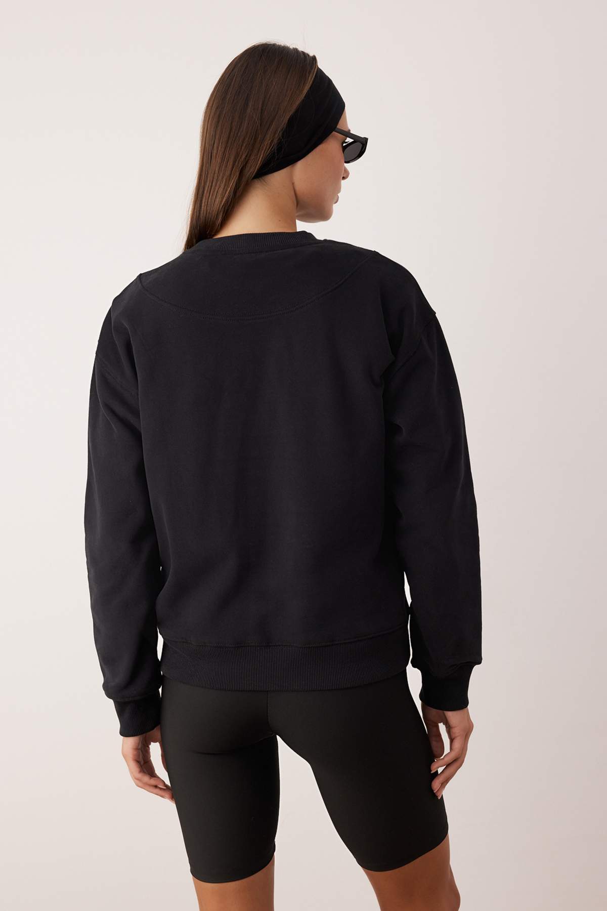 Trendyolmilla Ekru Premium Oversize/Geniş Kalıp Kalın İçi Polarlı Örme Sweatshirt TWOAW26SW00203