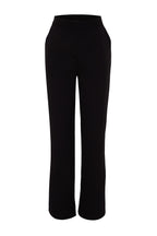 Siyah Geniş Paça Dokuma Pantolon TPRAW22PL0402