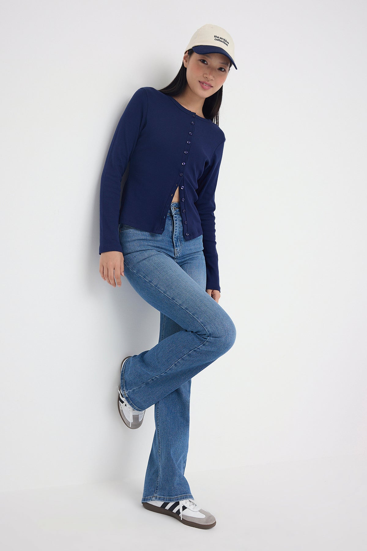 Trendyolmilla Mavi Yüksek Bel Comfort/Esnek İspanyol Paça Flare Jeans TWOAW26JE00095