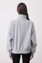 Trendyolmilla Gri Melanj Oversize/Geniş Kalıp Fermuarlı Dik Yaka Kalın Örme Sweatshirt TWOAW26SW00070