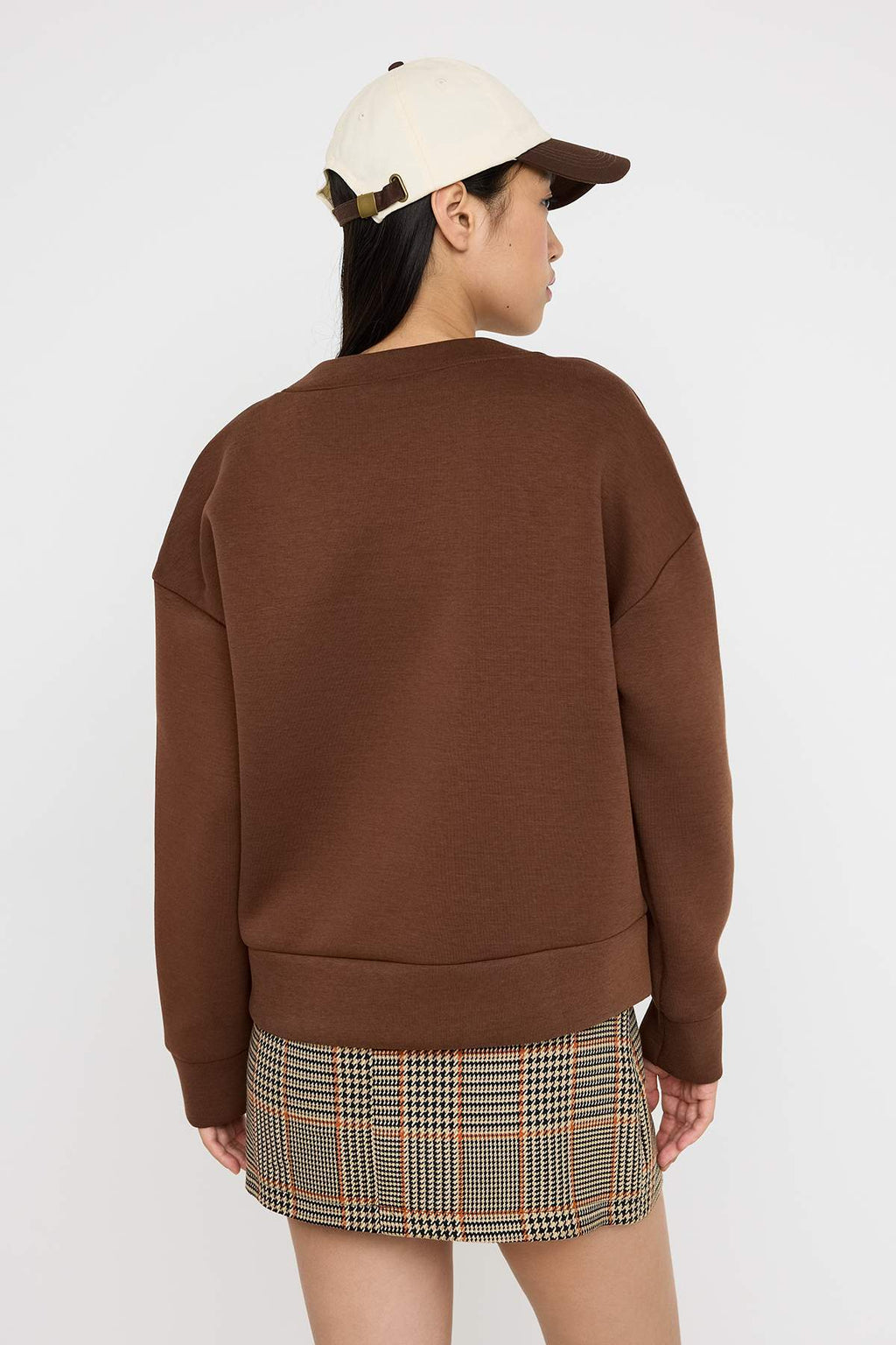Kahverengi Oversize/Geniş Kalıp V yaka Full Düğme Kapama Kalın Esnek Örme Sweatshirt TWOAW26SW00013