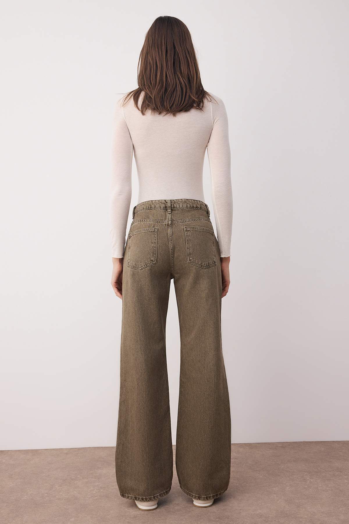 Haki Yüksek Bel Vintage Yıkama Geniş Paça Wide Leg %100 Pamuk Non-Stretch Jeans TWOAW26JE00126
