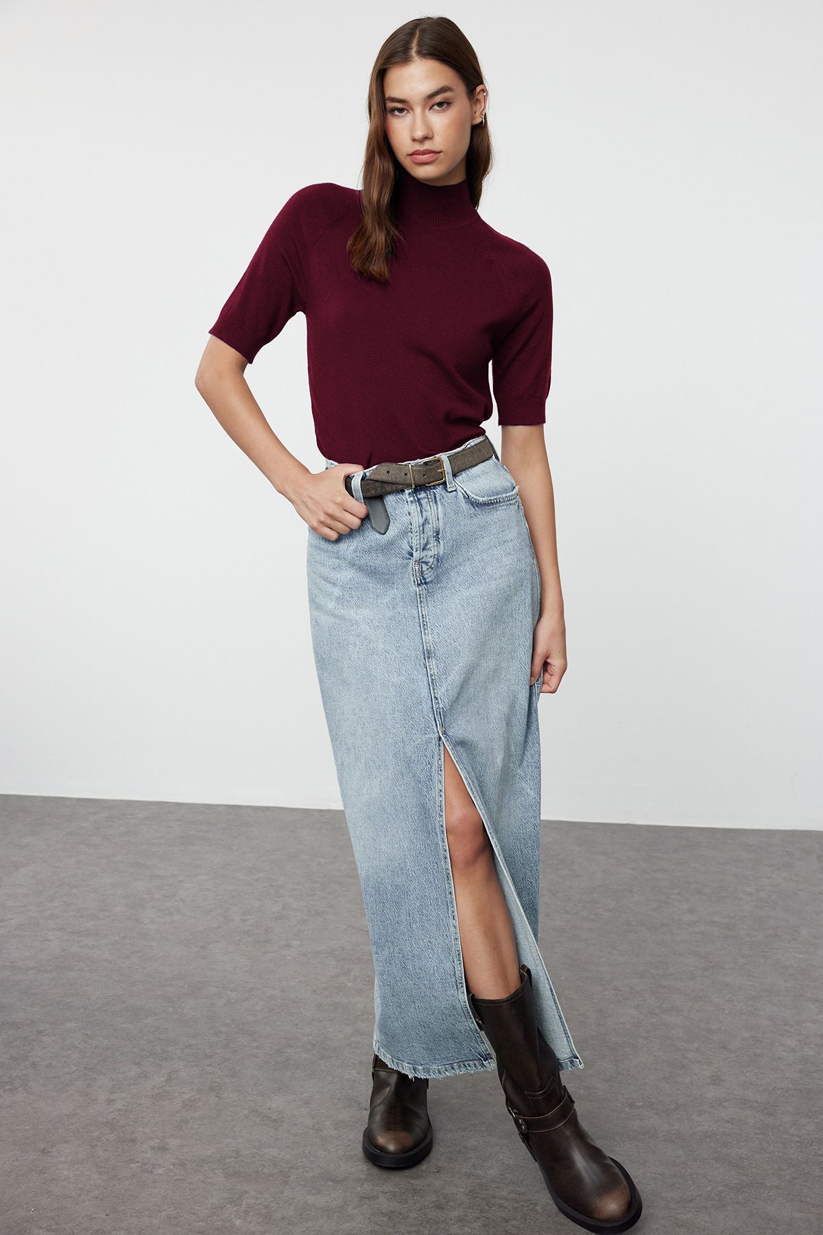 Trendyolmilla Bordo Merserize Görünümlü Premium İplik/Özel İplik Basic İnce Triko Bluz TWOAW24BZ00005