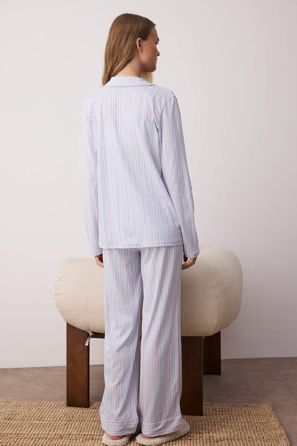 Trendyolmilla Pembe %100 Pamuklu Çizgili Gömlek-Pantolon Örme Pijama Takımı THMAW24PT00144