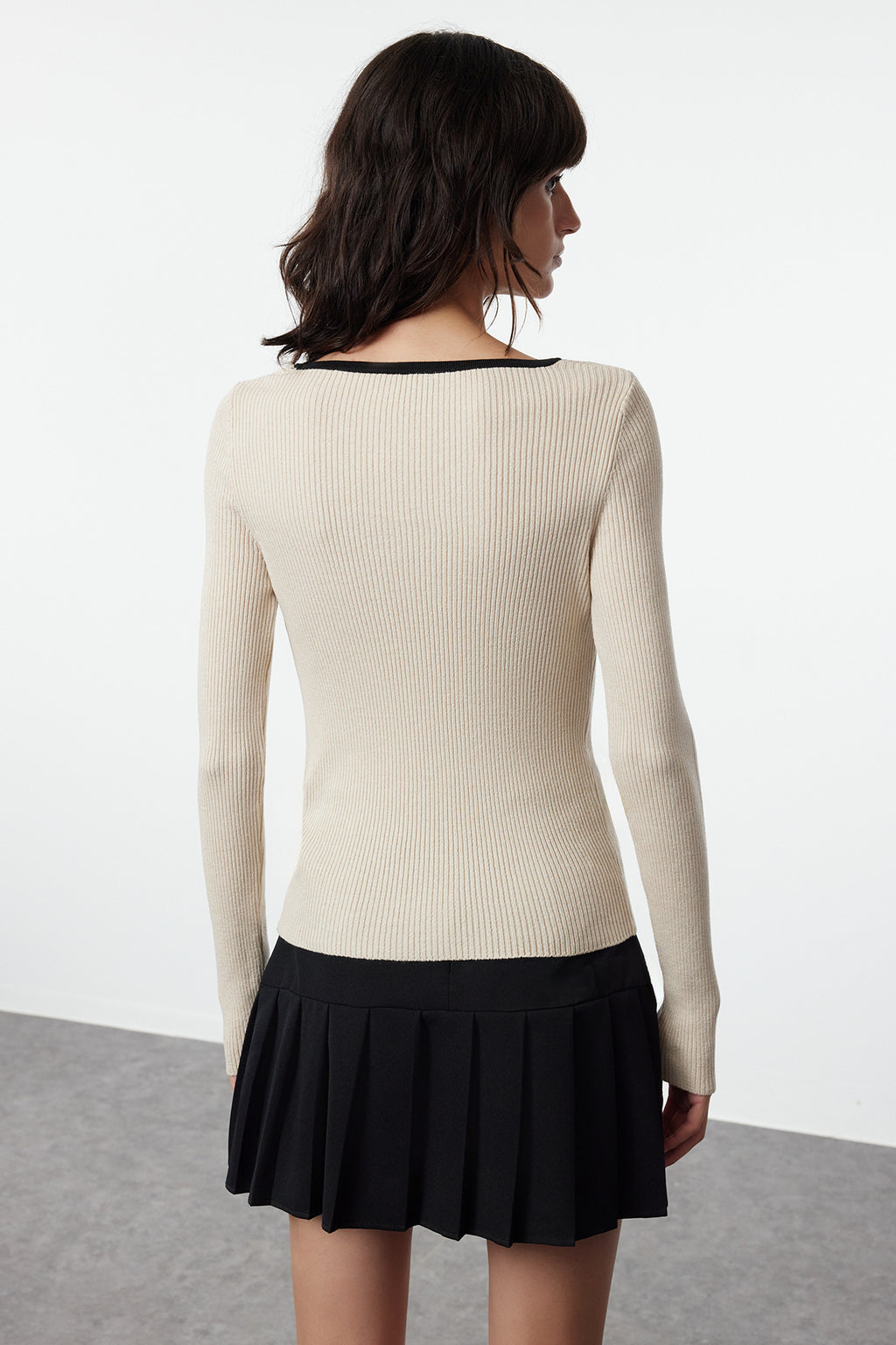 Trendyolmilla Bordo Merserize Görünümlü Premium İplik/Özel İplik Kurdele/Fiyonk Detaylı Triko Kazak TWOAW25KZ00207