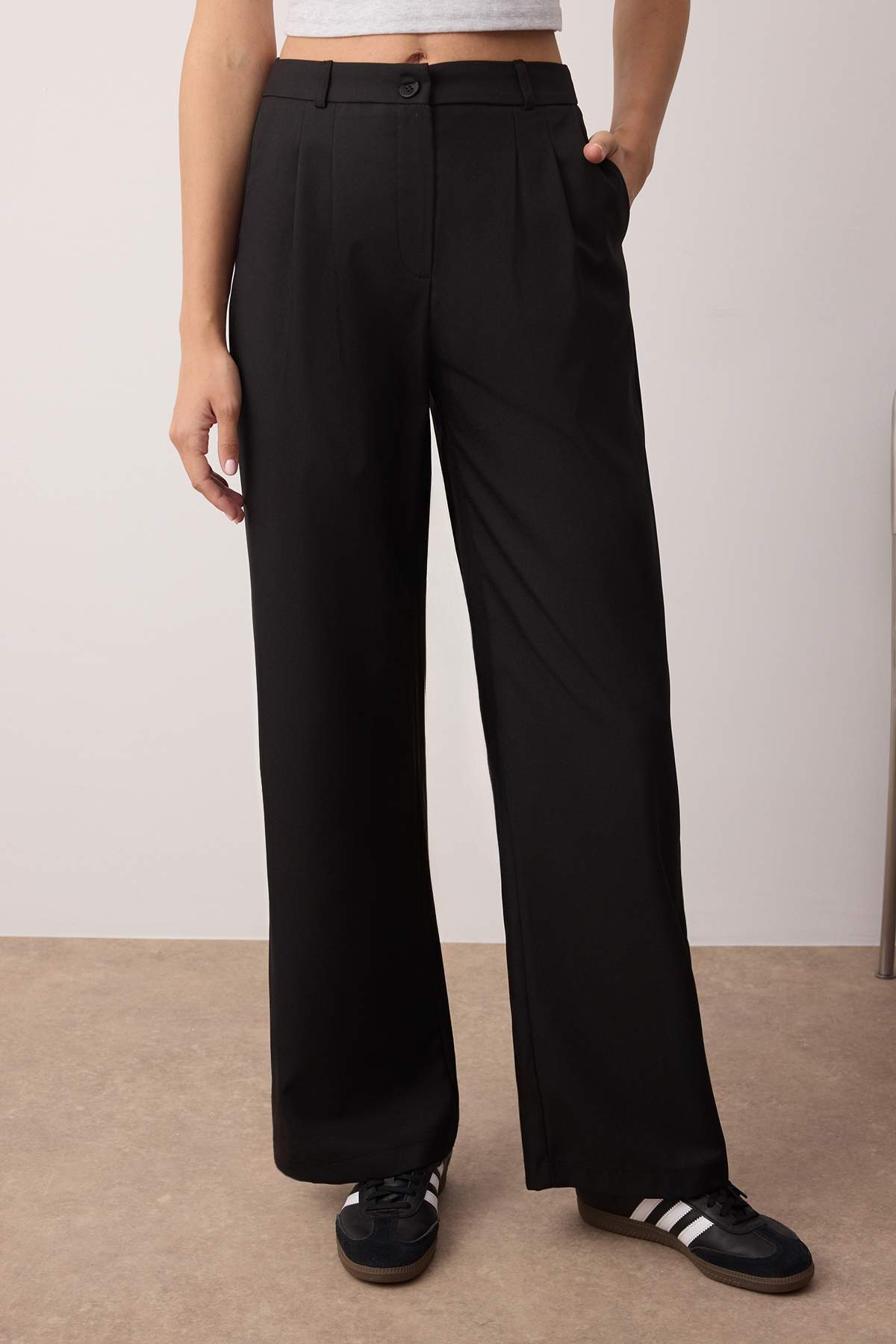 Trendyolmilla Vizon Wide Leg/Geniş Paça Pilili Dokuma Pantolon TWOAW22PL0475