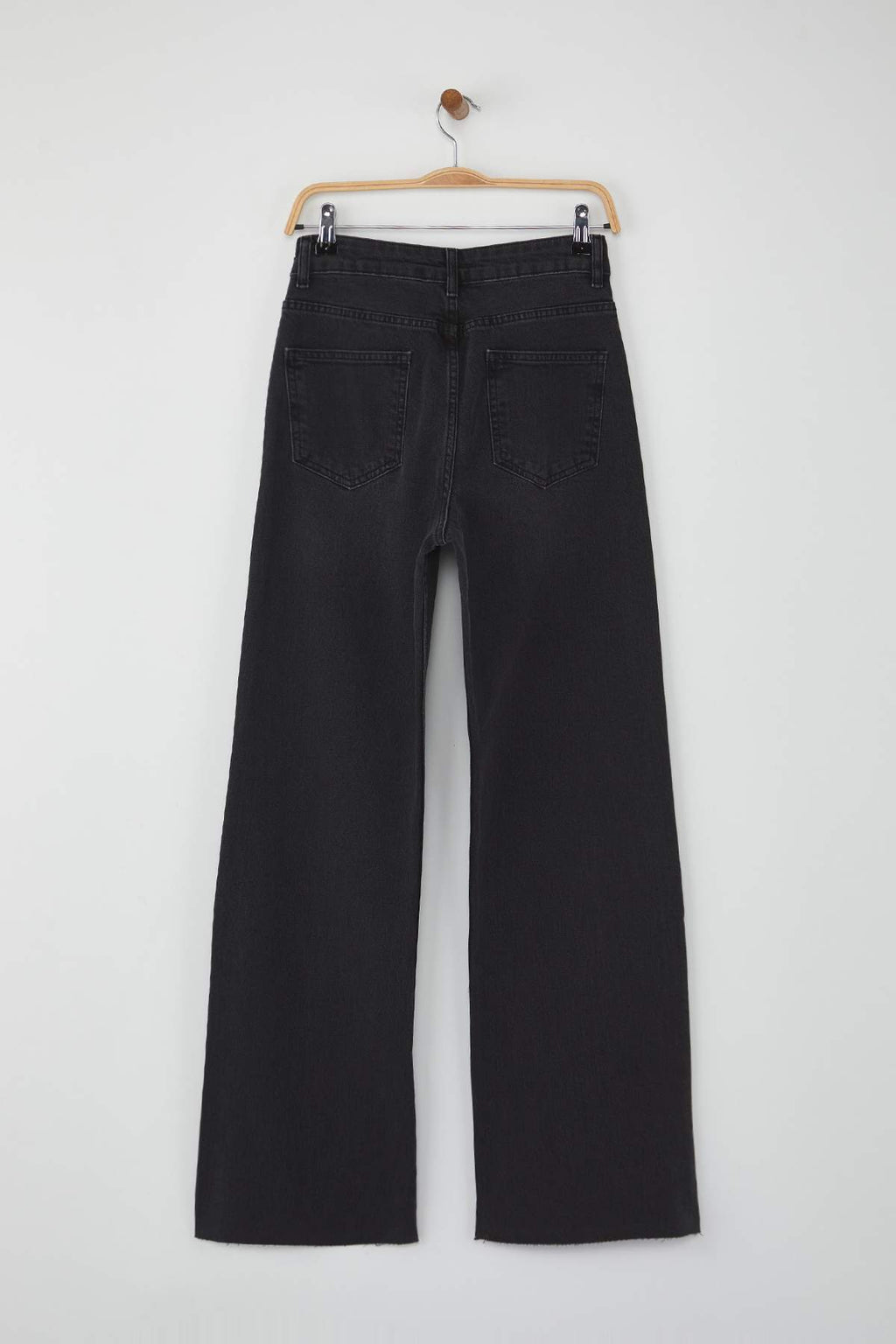 Trendyolmilla Siyah Yüksek Bel Paçası Kesikli Wide Leg/Geniş Paça Palazzo Comfort/Esnek Smoke Jeans TWOAW26JE00081