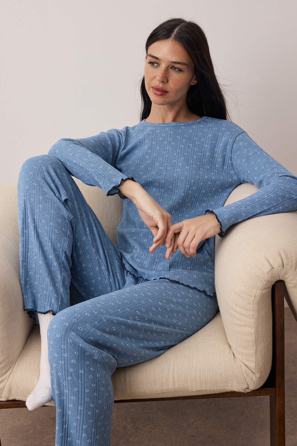 Mavi Çiçekli Baby Overloklu Fitilli/Pointel Örme Pijama Takımı THMAW26PT00220 Main image