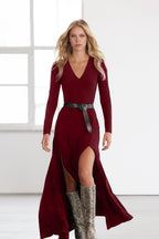 Trendyolmilla Limited Edition Kahverengi V Yaka Skater/Belden Açılan Esnek Maxi Örme Elbise TWOAW25EL00299