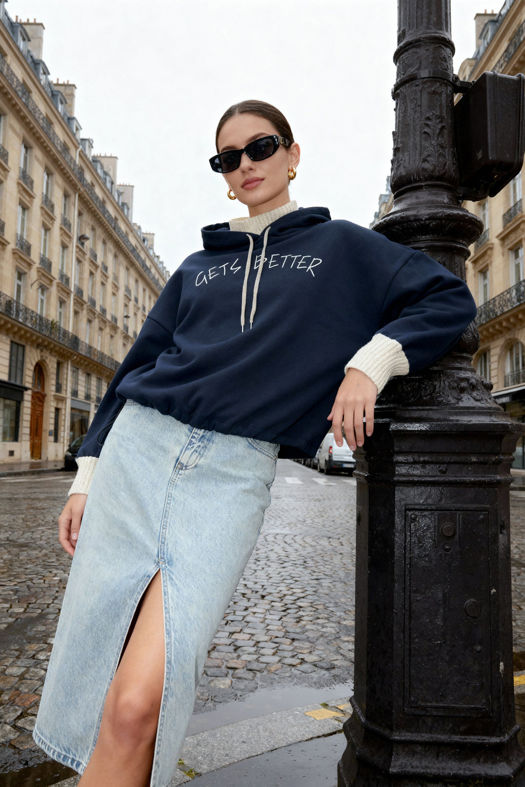 Trendyolmilla Lacivert Kalın İçi Polarlı Triko Bant Detaylı Kapüşonlu Örme Sweatshirt TWOAW22SW1806