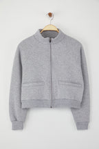 Trendyolmilla Siyah Regular/Normal Kalıp Fermuarlı Dik Yaka Kalın İçi Polarlı Örme Sweatshirt TWOAW26SW00017
