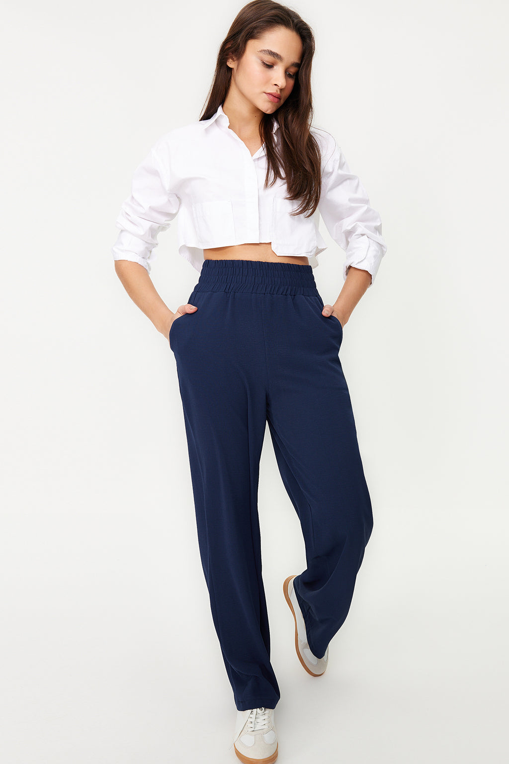 Trendyolmilla Lacivert Wide Leg/Geniş Paça Beli Lastikli Dokuma Pantolon TWOSS22PL00024