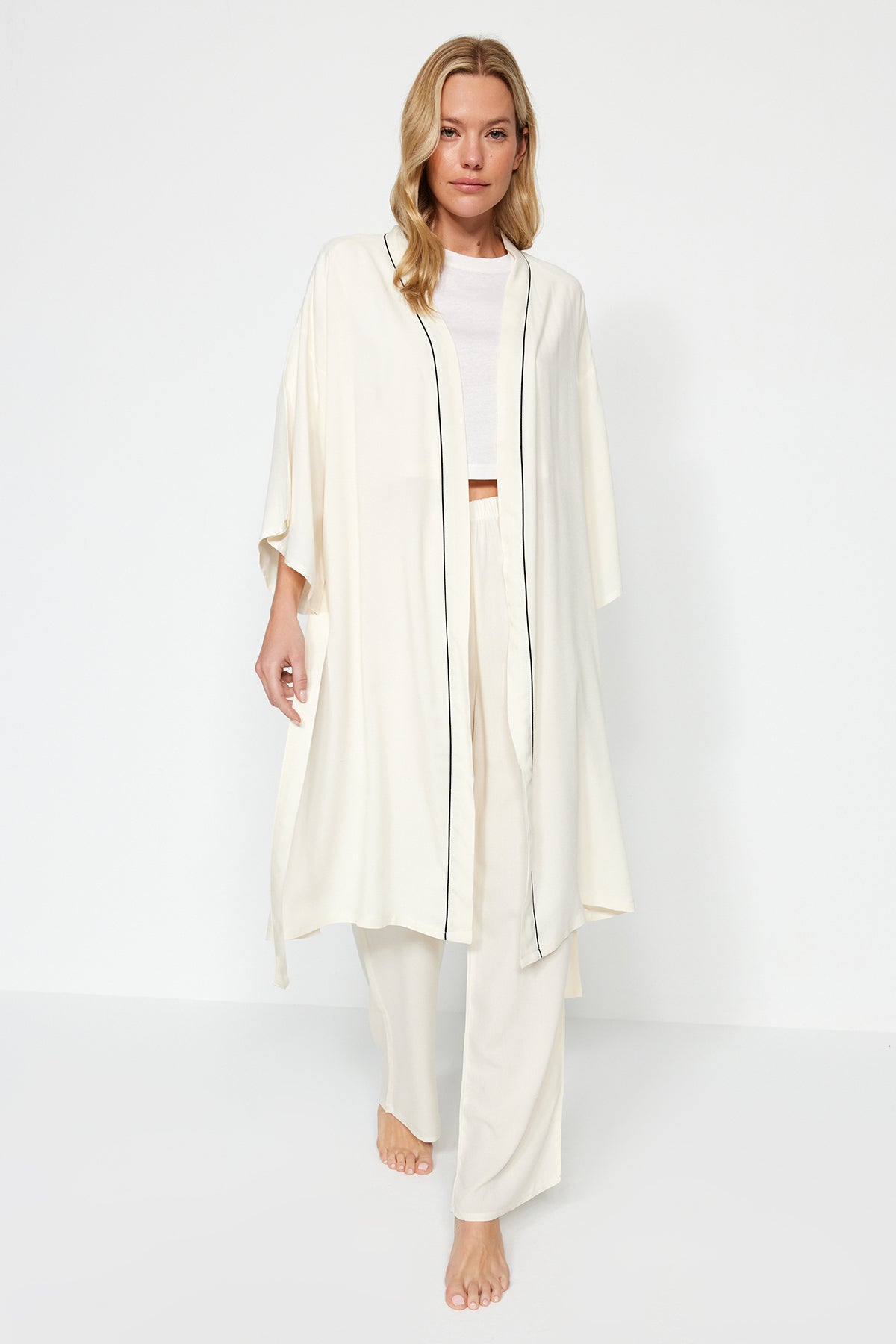 Bej 2'li Viskon Biyeli Dokuma Sabahlık-Pijama Altı THMAW24PT00074