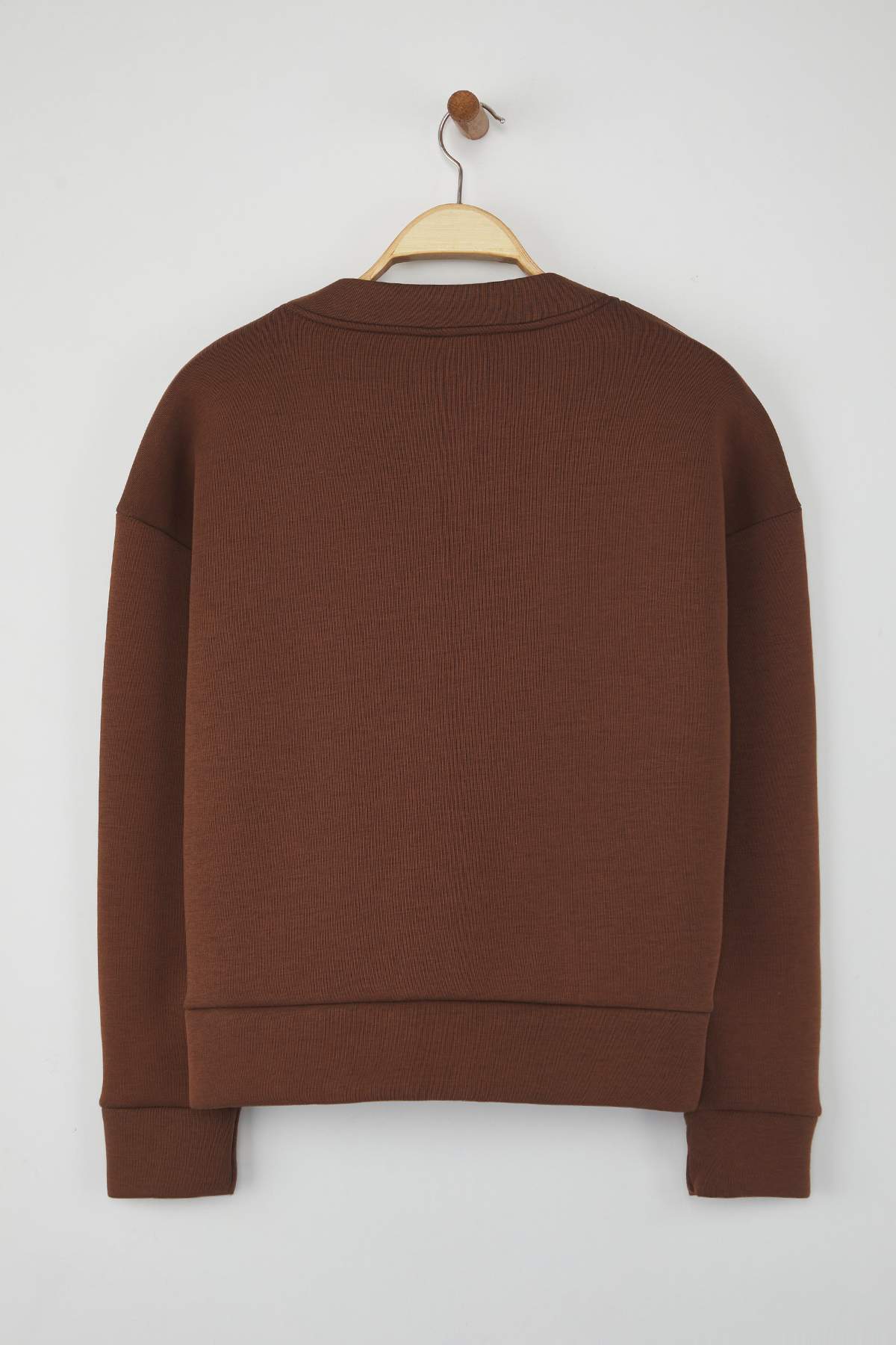Kahverengi Oversize/Geniş Kalıp V yaka Full Düğme Kapama Kalın Esnek Örme Sweatshirt TWOAW26SW00013