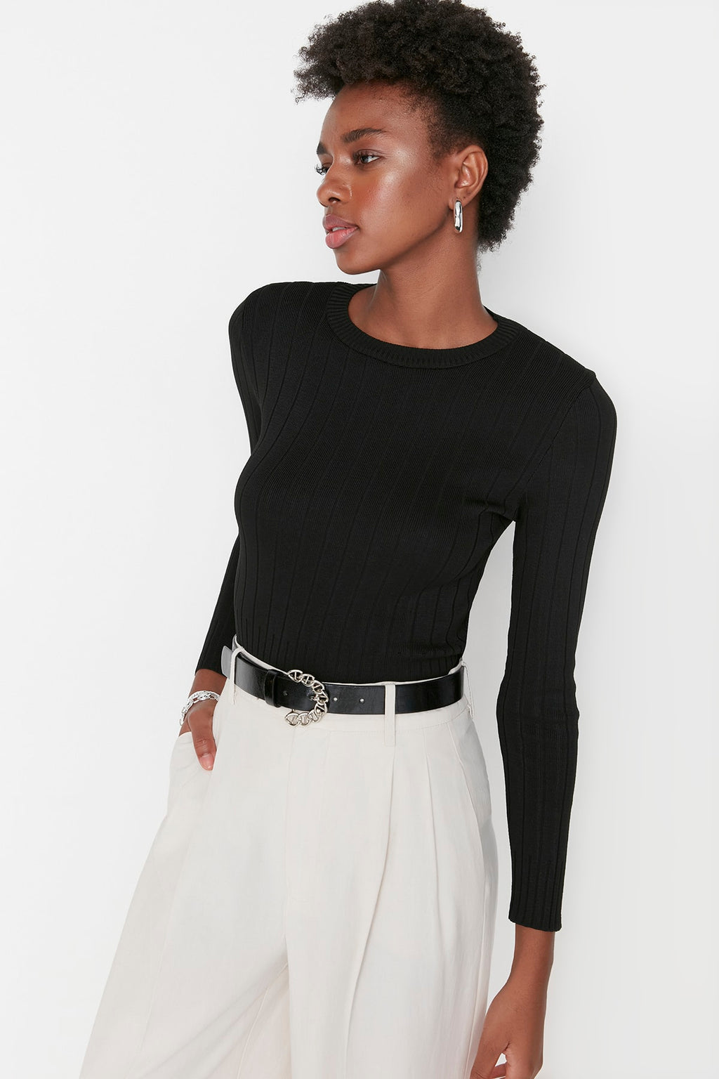 Trendyolmilla Kahverengi Basic Bisiklet Yaka Triko Kazak TWOAW23KZ01249