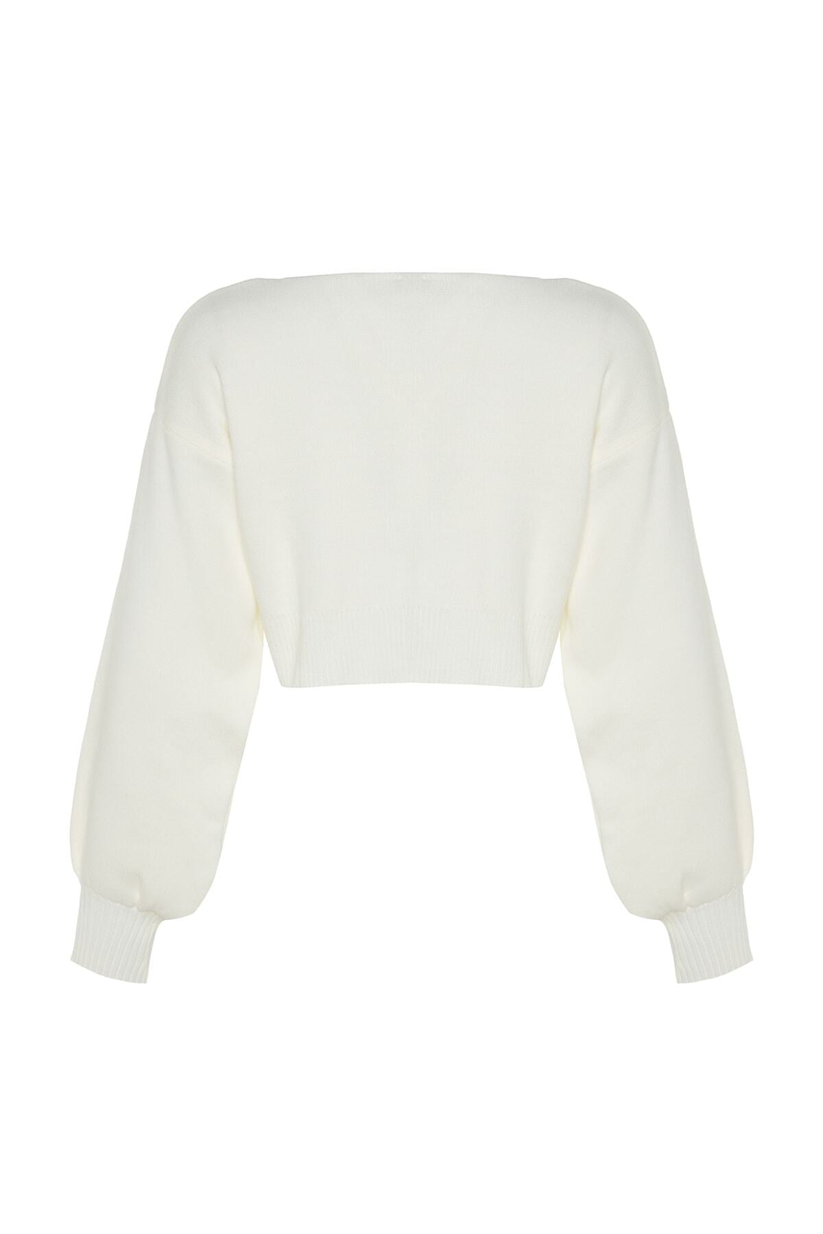 Trendyolmilla Ekru Süper Crop Basic Fiyonklu Triko Hırka TWOAW24HI00315